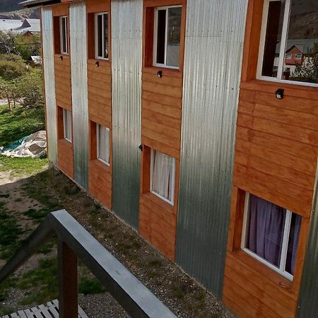 Milenarios Hostel El Chalten Exterior photo